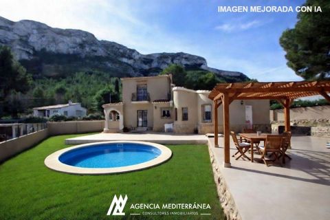 Villa i Denia, Alicante, Denia - € 525.000 | Ref: 5680/5940 - foto 2