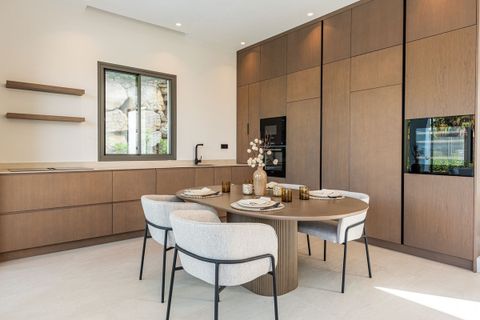 Villa a Estepona, Malaga, Estepona - € 1.695.000 | Ref: R5132104 - foto 11