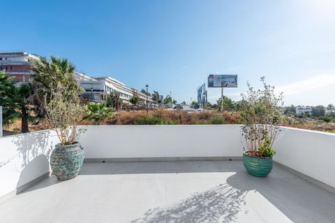 Villa a Estepona, Malaga, Estepona - € 1.695.000 | Ref: R5132104 - foto 16