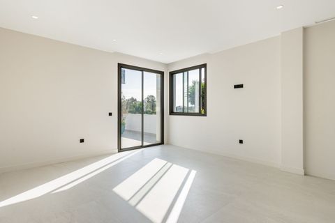 Villa a Estepona, Malaga, Estepona - € 1.695.000 | Ref: R5132104 - foto 23