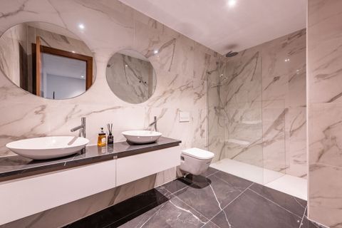 Villa i Estepona, Malaga, Estepona - € 1.400.000 | Ref: R5139001 - foto 19