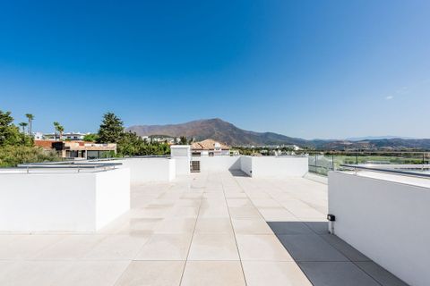 Villa i Estepona, Malaga, Estepona - € 1.400.000 | Ref: R5139001 - foto 28