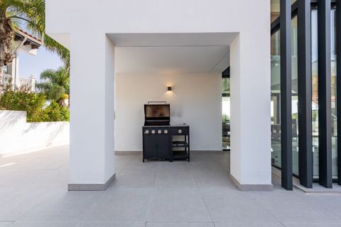 Villa i Estepona, Malaga, Estepona - € 1.400.000 | Ref: R5139001 - foto 29