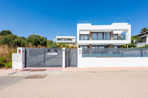 Villa i Estepona, Malaga, Estepona - € 1.400.000 | Ref: R5139001 - foto 35