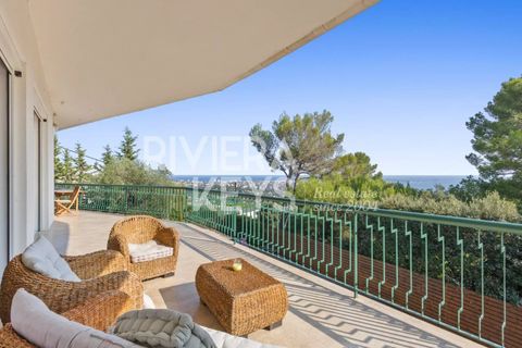 Villa i Golfe-Juan, Alpes-Maritimes, Golfe-Juan - € 1.950.000 | Ref: 86226807 - foto 1