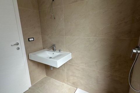 Villa a Guidonia Montecelio, Rome, Guidonia Montecelio - € 339.000 | Ref: new - foto 14
