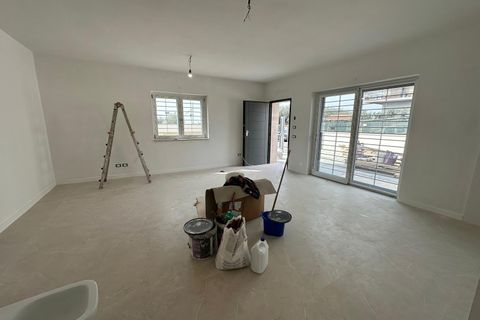 Villa a Guidonia Montecelio, Rome, Guidonia Montecelio - € 339.000 | Ref: new - foto 23