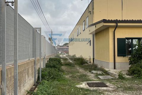 Erhvervsejendom i Melilli, Siracusa, Melilli - € 720.000 | Ref: RIF. BEL DEPO 08 - foto 3