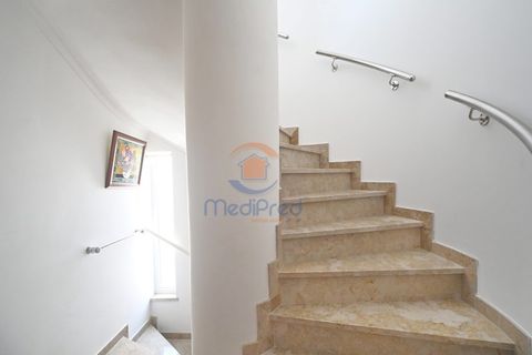 Villa i Oeiras, Lisbon, Oeiras - € 1.050.000 | Ref: MCM6042 - foto 44
