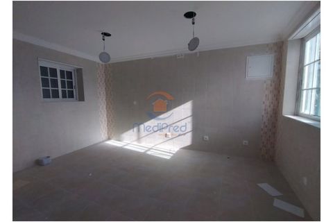Villa i Carcavelos, Lisbon, Carcavelos - € 625.000 | Ref: MLXM6212 - foto 8