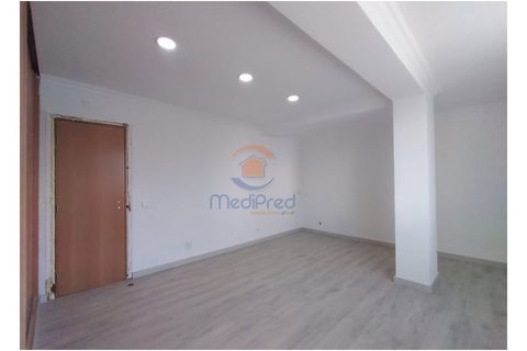 Villa i Carcavelos, Lisbon, Carcavelos - € 625.000 | Ref: MLXM6212 - foto 13