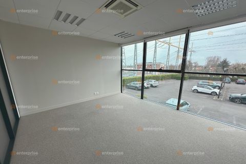 L'establiment comercial a Wasquehal, Nord, Wasquehal - € 93.840/mes | Ref: 23693 - foto 6