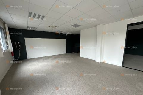 L'establiment comercial a Wasquehal, Nord, Wasquehal - € 93.840/mes | Ref: 23693 - foto 10