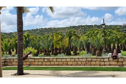 Villa i Estombar, Faro, Estombar - € 5.000.000 | Ref: FHCL5007 - foto 12