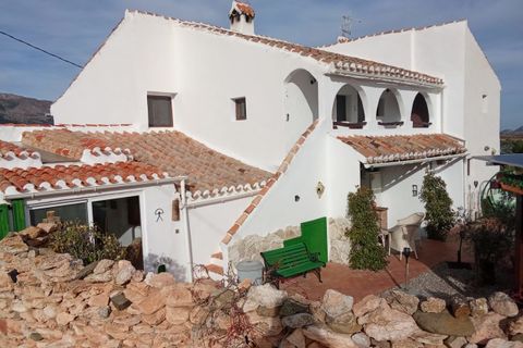 Cortijo i Chirivel, Almeria, Chirivel - € 395.000 | Ref: E286 - foto 1
