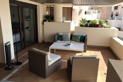 Leilighet i Estepona, Malaga, Estepona - € 450 000 | Ref: R5215474 - foto 2