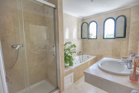Villa i La Duquesa, Malaga, La Duquesa - € 549.000 | Ref: DPIe19155 - foto 20