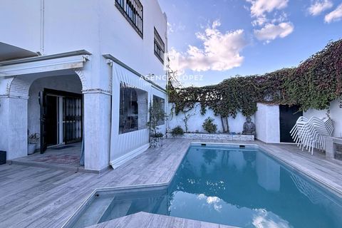 Rækkehus i Estepona, Malaga, Estepona - € 759.000 | Ref: 2082 - foto 39