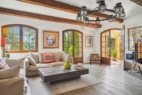 Villa i Mougins, Alpes-Maritimes, Mougins - € 820.000 | Ref: ARM-1107-VM - foto 2