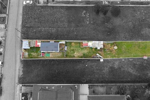 Helårsgrund i Espinho, Aveiro, Espinho - € 130.000 | Ref: C0496-00164 - foto 5