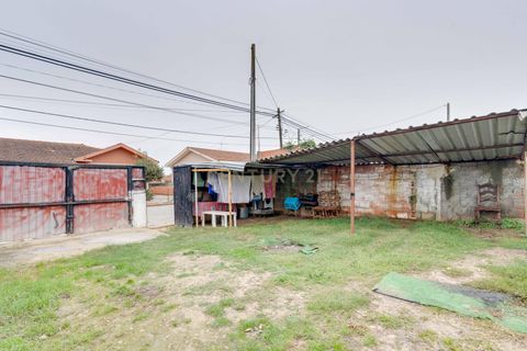 Helårsgrund i Espinho, Aveiro, Espinho - € 130.000 | Ref: C0496-00164 - foto 17