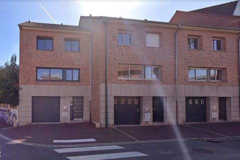 Villa i Lens, Pas-de-Calais, Lens - € 189.500 | Ref: VM460 - foto 1