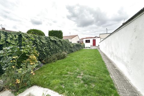 Villa i Lens, Pas-de-Calais, Lens - € 205.000 | Ref: DGVMA40001941 - foto 4