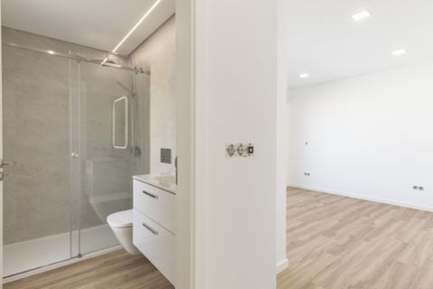 Villa i Almada, Setubal, Almada - € 750.000 | Ref: W-0476BZ - foto 20