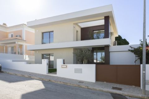 Villa i Almada, Setubal, Almada - € 750.000 | Ref: W-0476BZ - foto 38