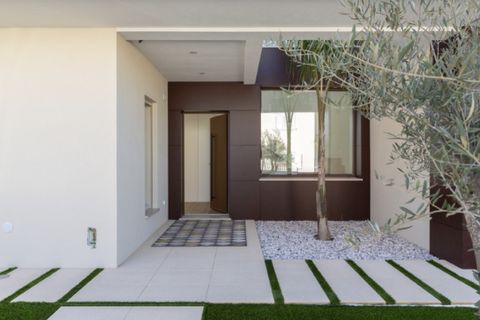 Villa i Almada, Setubal, Almada - € 750.000 | Ref: W-0476BZ - foto 40
