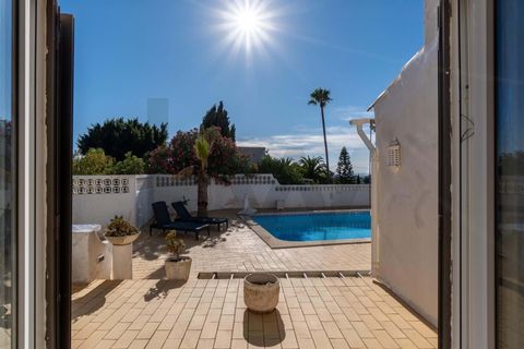 Villa i Carvoeiro, Faro, Carvoeiro - € 1.290.000 | Ref: KWPT-022137 - foto 1