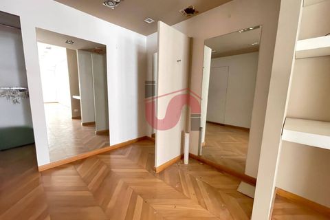 L'establiment comercial a Benevento, Benevento, Benevento - € 1.300/mes | Ref: AA39765 - foto 6