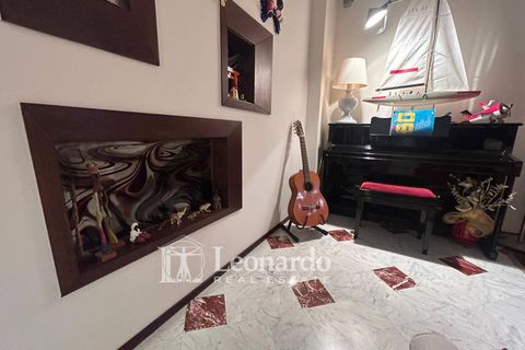 Villa i Viareggio, Lucca, Viareggio - € 650.000 | Ref: ES594 - foto 6