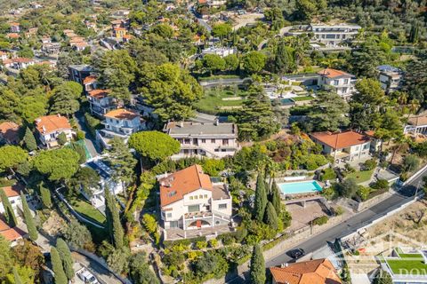 Villa i Bordighera, Imperia, Bordighera - € 1.650.000 | Ref: AG-DOM 5236 - foto 12