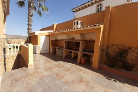 Villa i Torrevieja, Alicante, Torrevieja - € 549.900 | Ref: MCO-90985 - foto 6