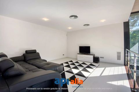 Villa i Blanes, Gerona, Blanes - € 1 300 000 | Ref: 12085 - foto 21