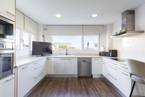 Villa i Chiva, Valencia, Chiva - € 799.000 | Ref: 5fbb08bd-40e7-40d3-b - foto 10