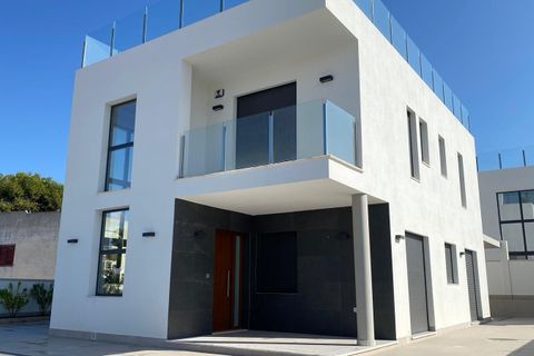 Villa a Torrevieja, Alicante, Torrevieja - € 650.000 | Ref: MCO-15707 - foto 18