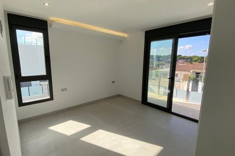 Villa a Torrevieja, Alicante, Torrevieja - € 650.000 | Ref: MCO-15707 - foto 37