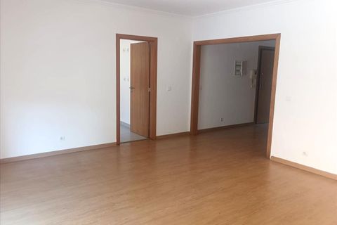 Lejlighed i Amadora, Lisbon, Amadora - € 350.000 | Ref: ZTRE-00964/12758 - foto 4