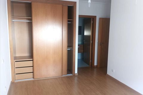 Lejlighed i Amadora, Lisbon, Amadora - € 350.000 | Ref: ZTRE-00964/12758 - foto 13