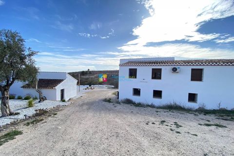 Landejendom i Velez-Blanco, Almeria, Velez-Blanco - € 475.000 | Ref: 2697 - foto 5