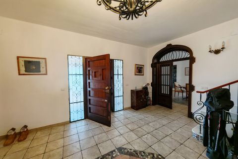 Villa a Marbella, Malaga, Marbella - € 1.900.000 | Ref: BEMV1488 - foto 2