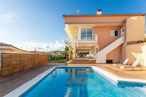 Villa i Sant Pol De Mar, Barcelona, Sant Pol De Mar - € 1.100.000 | Ref: PH103627/3699 - foto 2