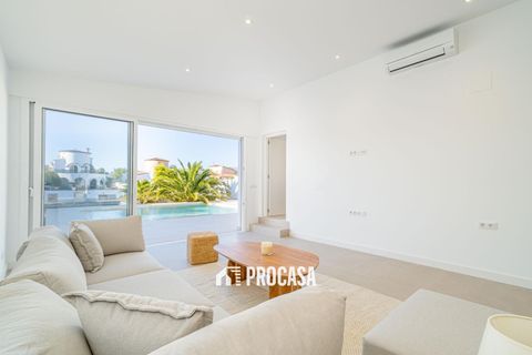 Villa i Empuriabrava, Gerona, Empuriabrava - € 1.050.000 | Ref: 4038 - foto 19