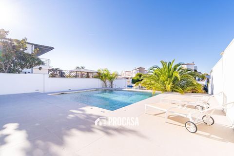 Villa i Empuriabrava, Gerona, Empuriabrava - € 1.050.000 | Ref: 4038 - foto 46