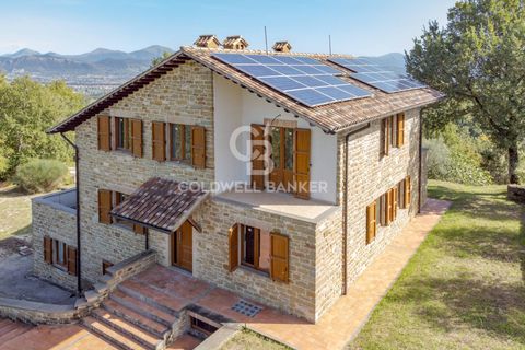 Landejendom i Gubbio, Perugia, Gubbio - € 450.000 | Ref: CBI160-2680-81 - foto 2