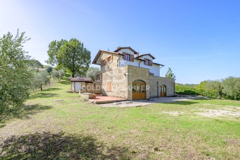 Landejendom i Gubbio, Perugia, Gubbio - € 450.000 | Ref: CBI160-2680-81 - foto 3