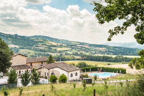 Landejendom i Umbertide, Perugia, Umbertide - € 1.680.000 | Ref: CBI160-2553-146 - foto 1