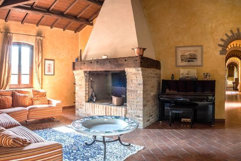 Landejendom i Umbertide, Perugia, Umbertide - € 1.680.000 | Ref: CBI160-2553-146 - foto 11
